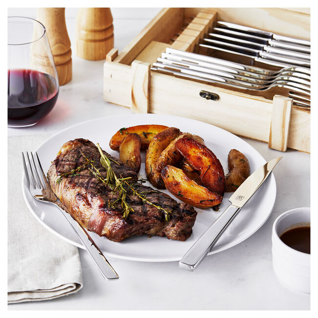 12-pc, 18/10 Stainless Steel Steak Dinner Stainless Steel Steak Knife Set In Wood Presentation Box - Image 5